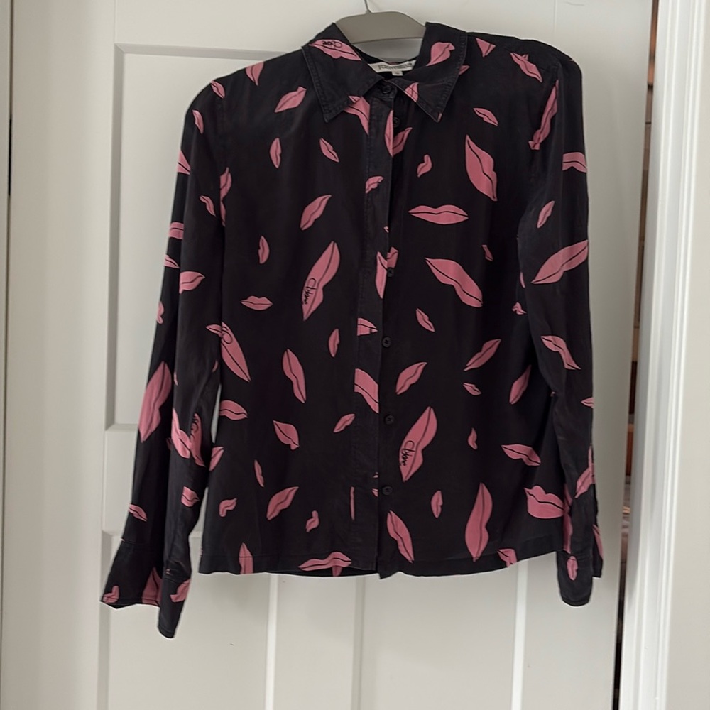 Diane von Furstenburg Samson Black Lips Silk Button Down Top